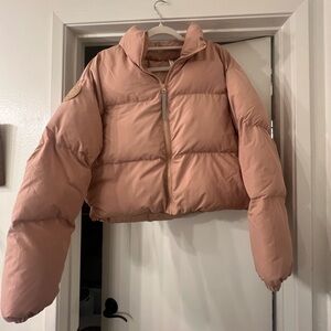 Fabletics wander cropped puffer